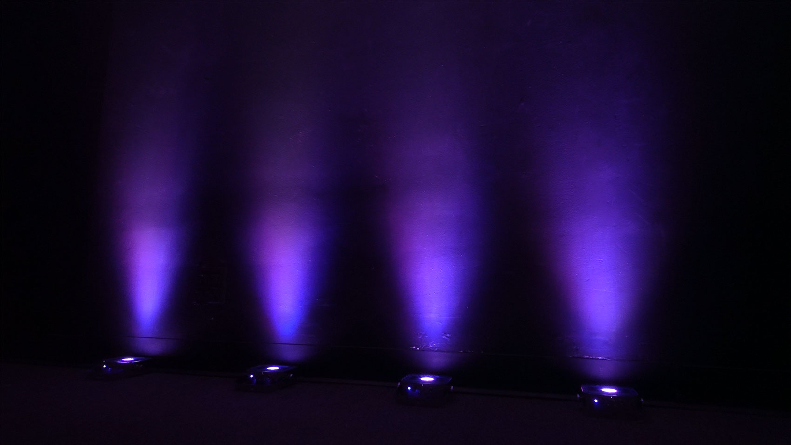 Rockville MINI RF1 V2 RGBWA+UV DJ/Party LED Wash Light+4ch RF Long Range Remote