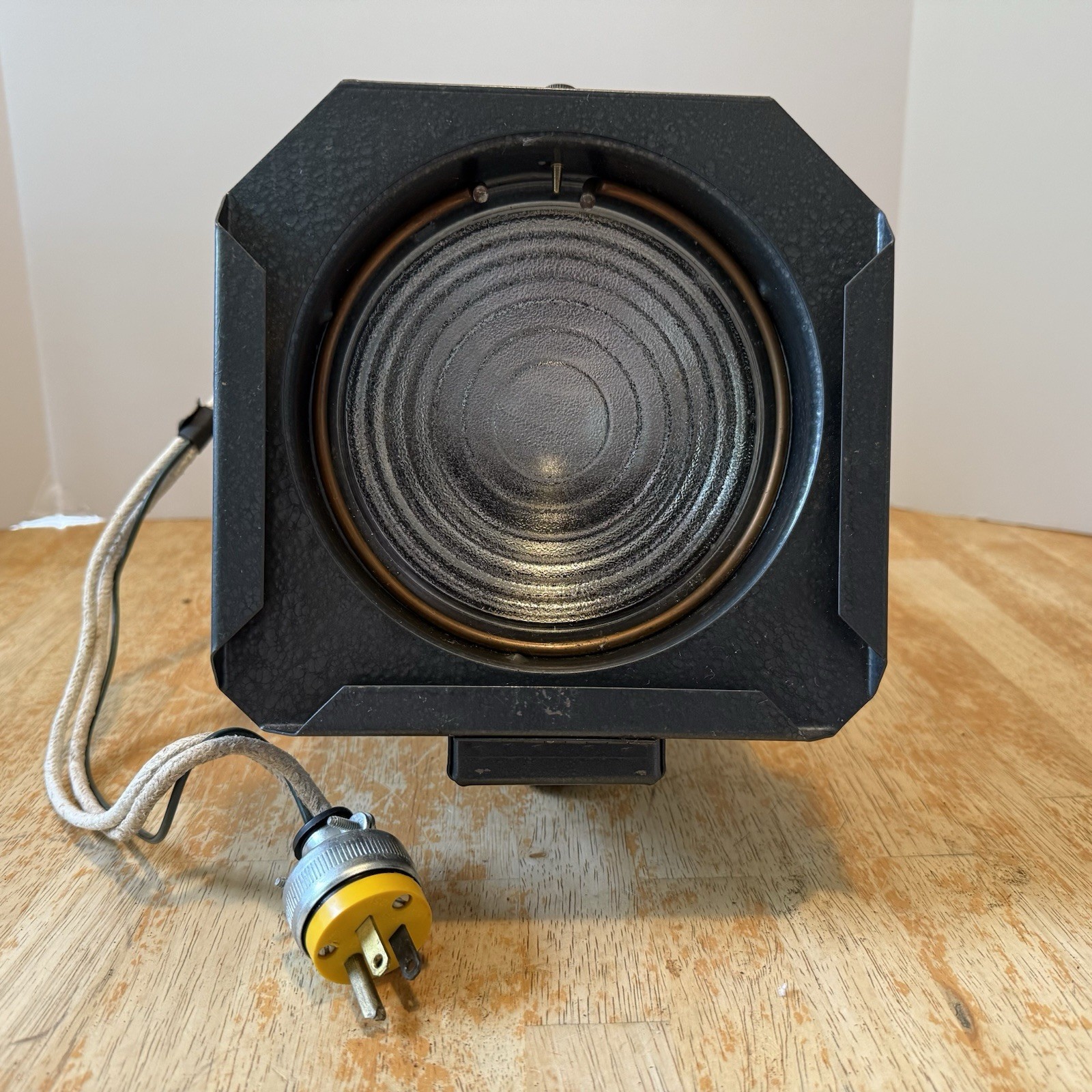 70’s Fresnel TIMES SQUARE Theatrical And Studio Supply LIGHTING Sealed