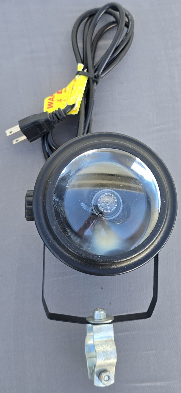 Eliminator Lighting E106 Par cans Pinspot Special Effects Lighting Tested Works