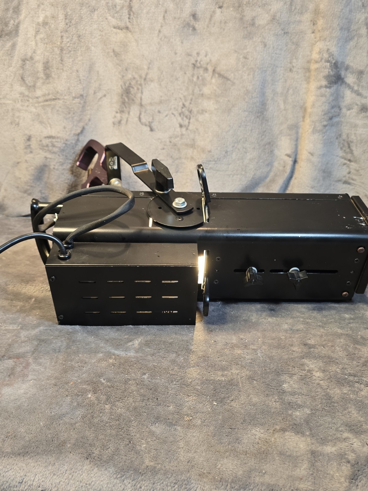 Vintage Times Square Lighting TEK67 Ellipsoidal Stage Spotlight Shutters Tested