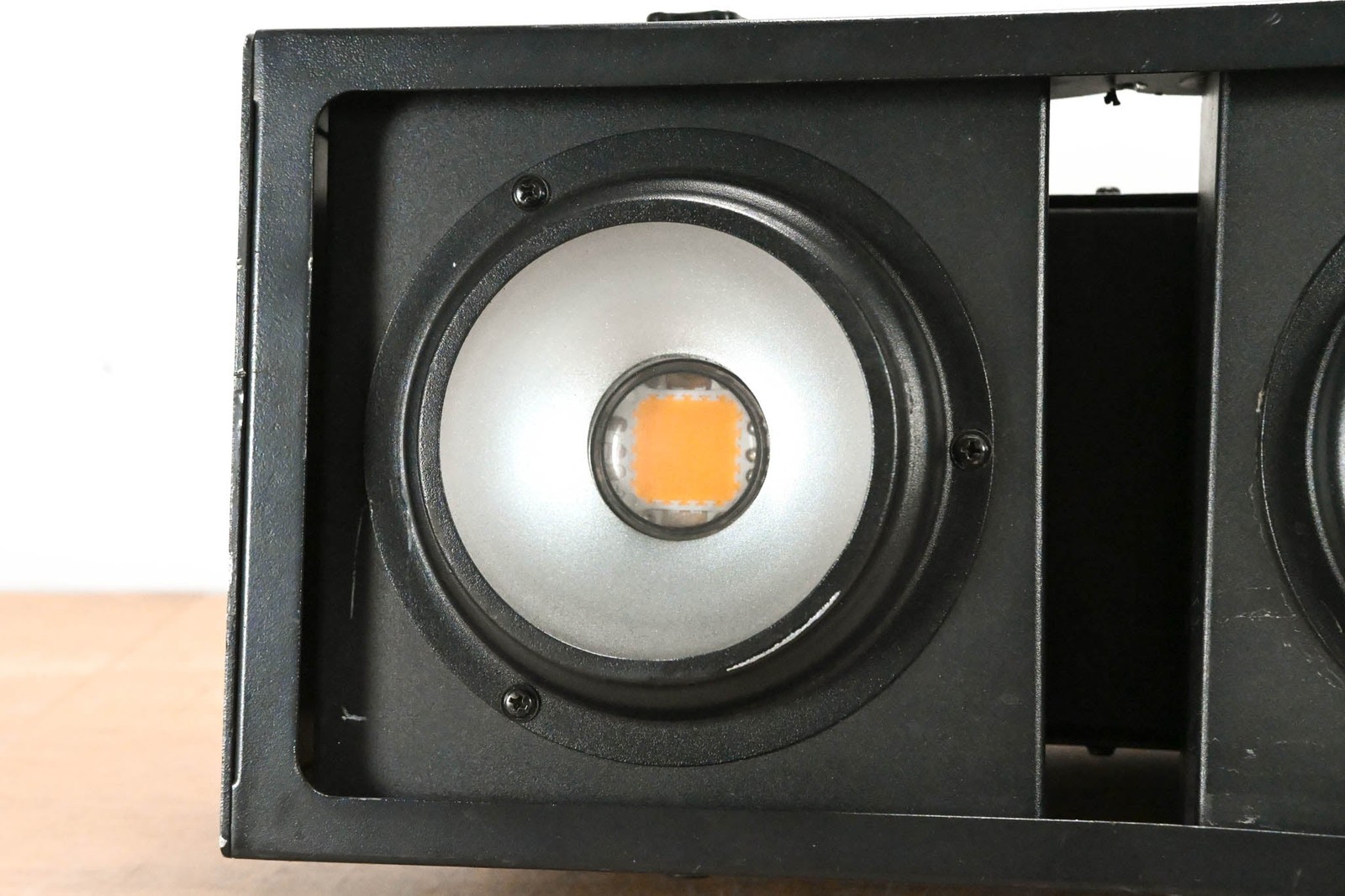 Elation CUEPIX Blinder WW2 2x 100W WW LED Blinder CG0130V
