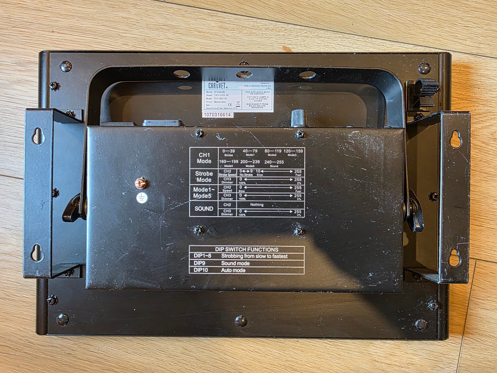 Chauvet LED Techno Strobe Light – ST-3000LED RGB