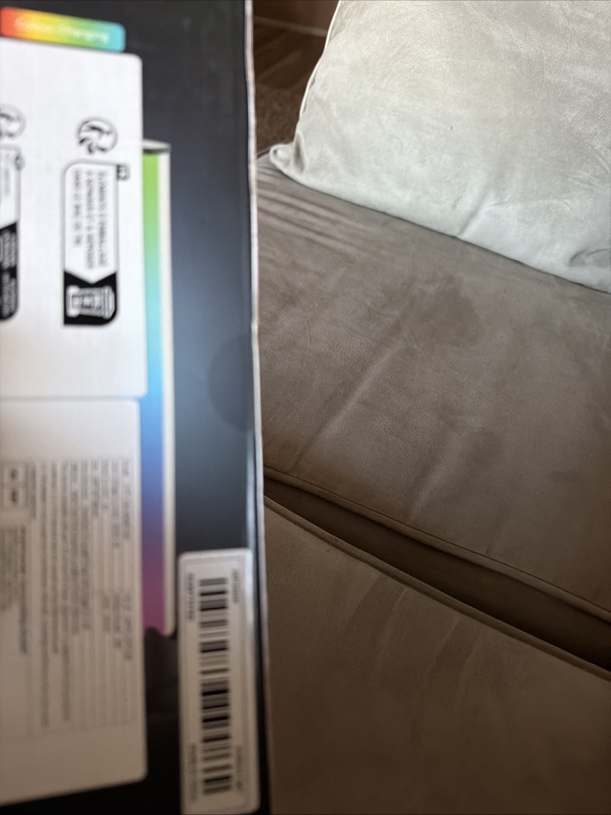 Music Light Ambient Light 30 Cm Height, New And Sealed Color Changing NEW!