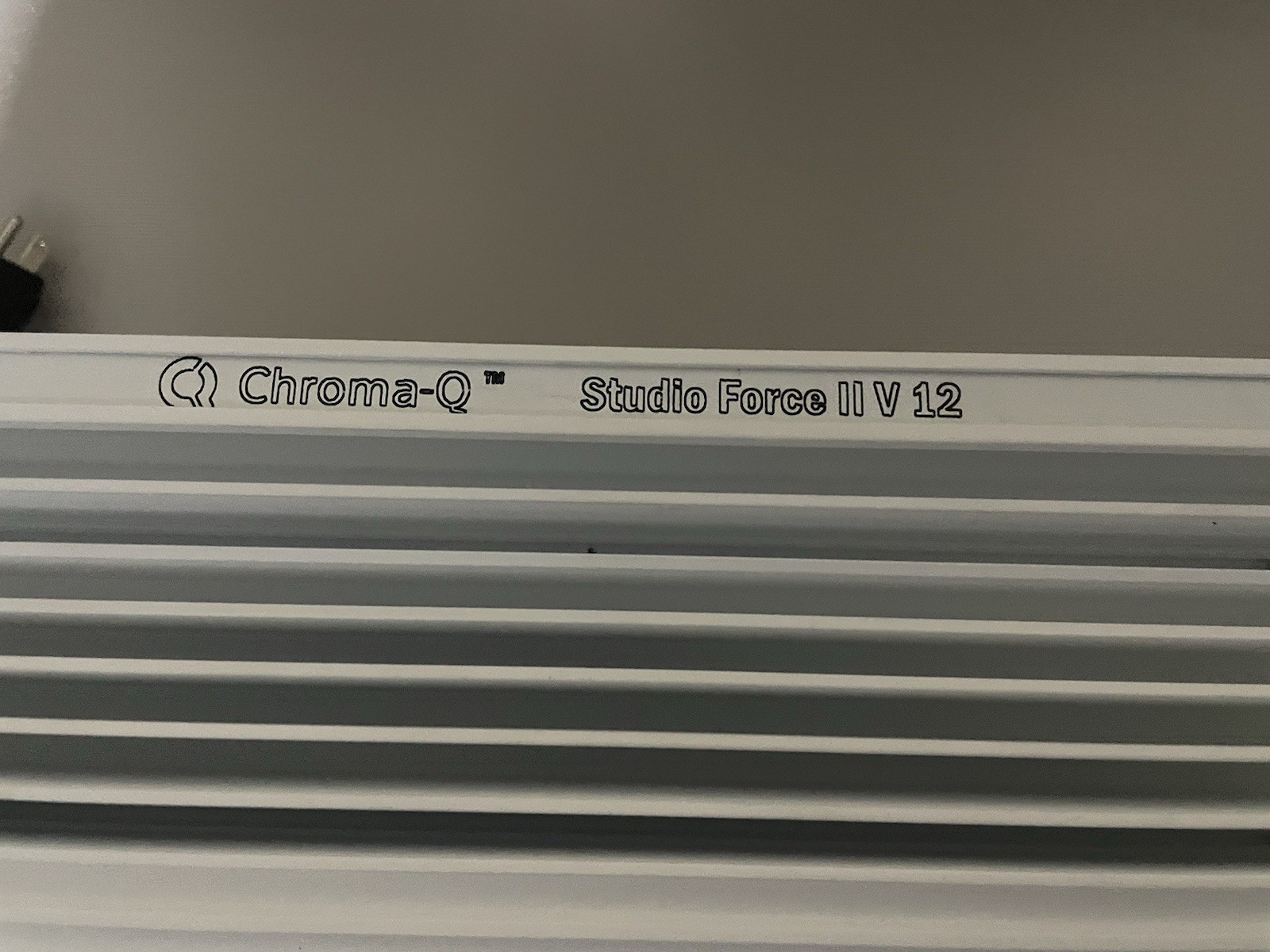 Chroma Q studio force II V12 LED light with Power Cord