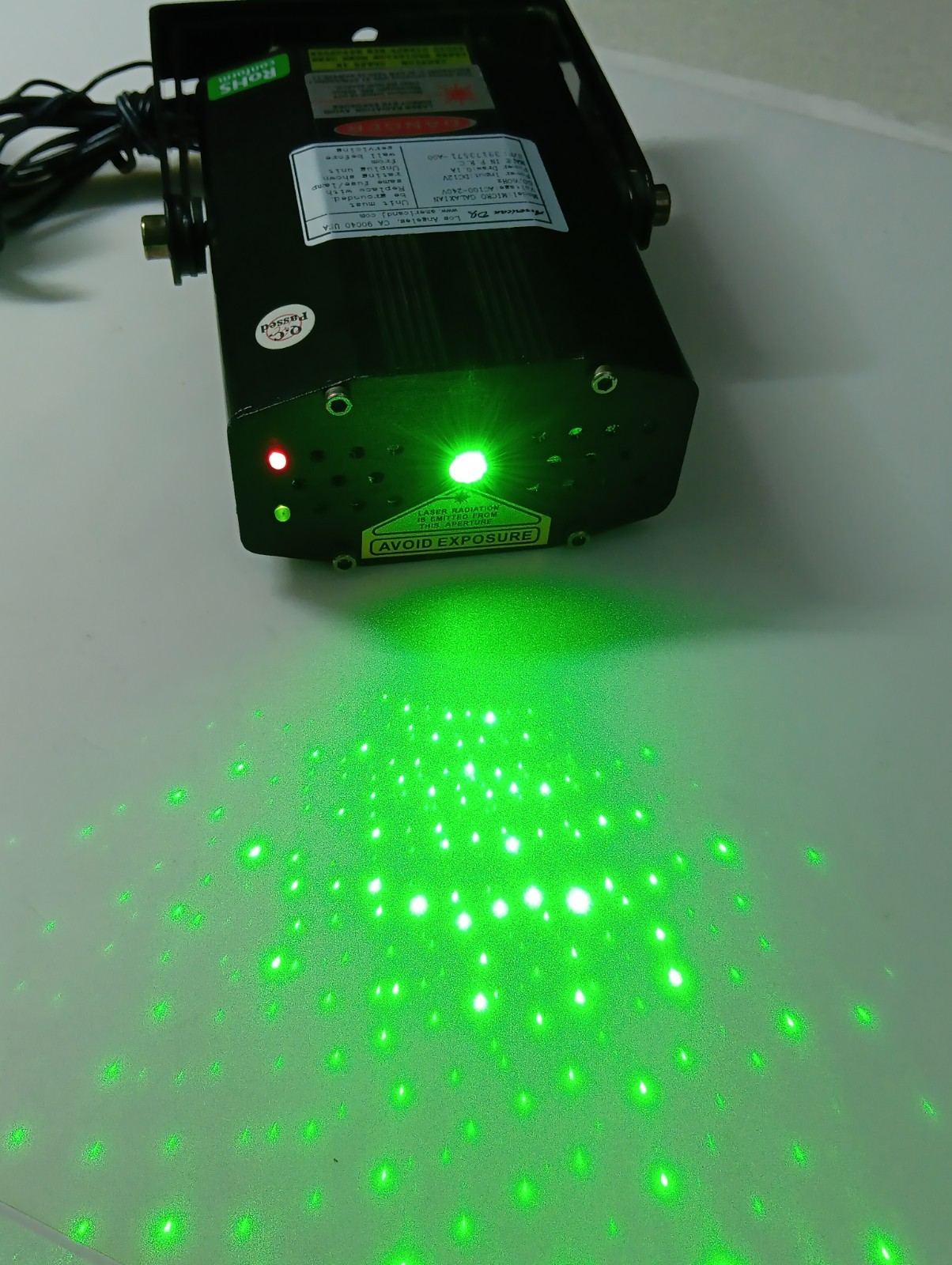 American DJ Micro Galaxian Green/Red Sound Active Laser w/ Cord-No Remote