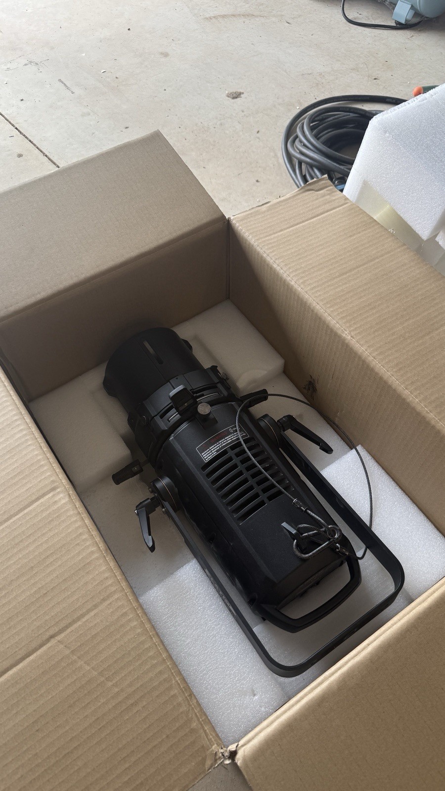 Elation CW Profile HP LED DMX White Spot Spotlight w/ Yoke Mount Bracket
