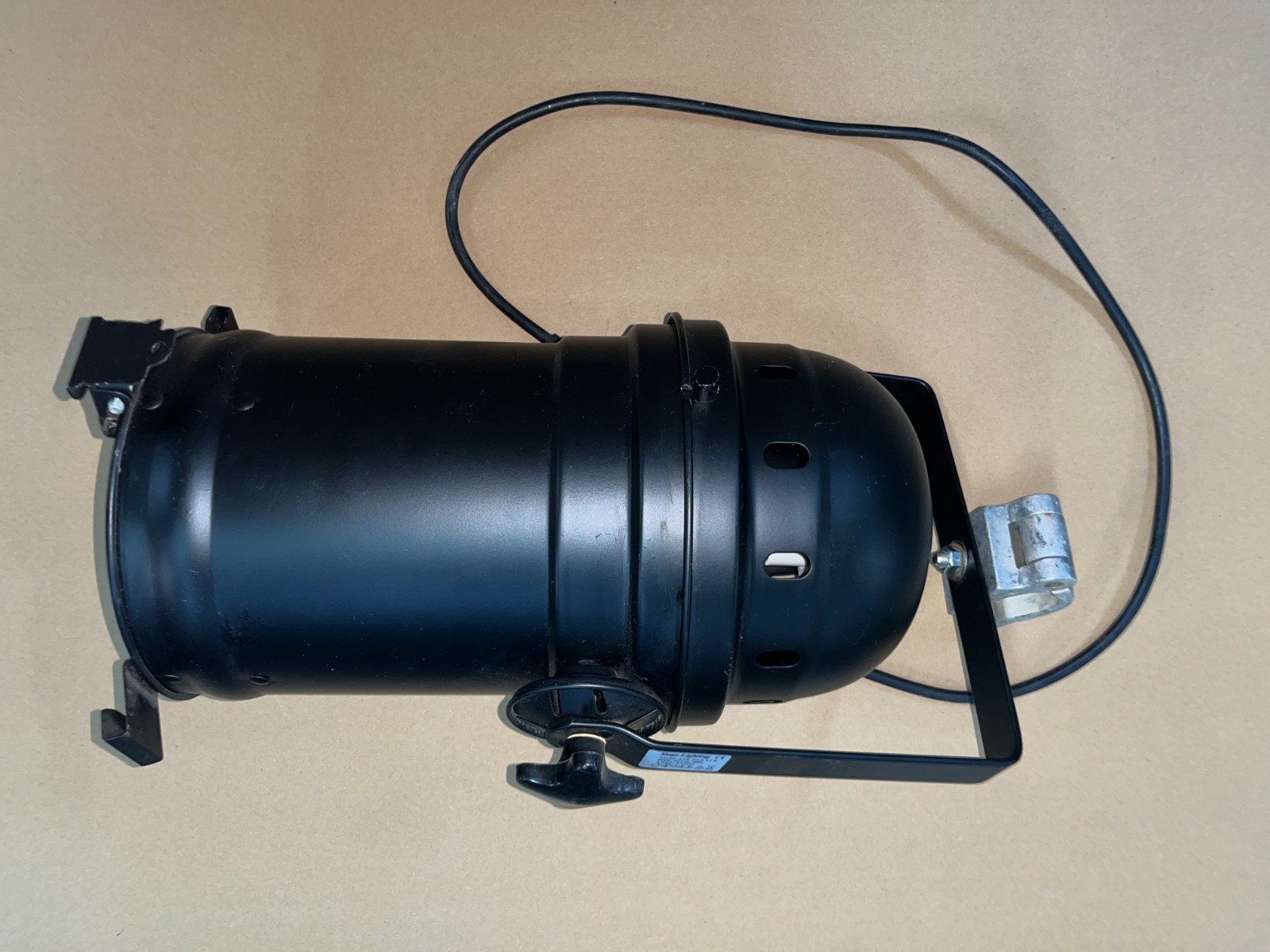 Stage Ape Professional Lighting PAR 64 B with working lamp aluminum can concert