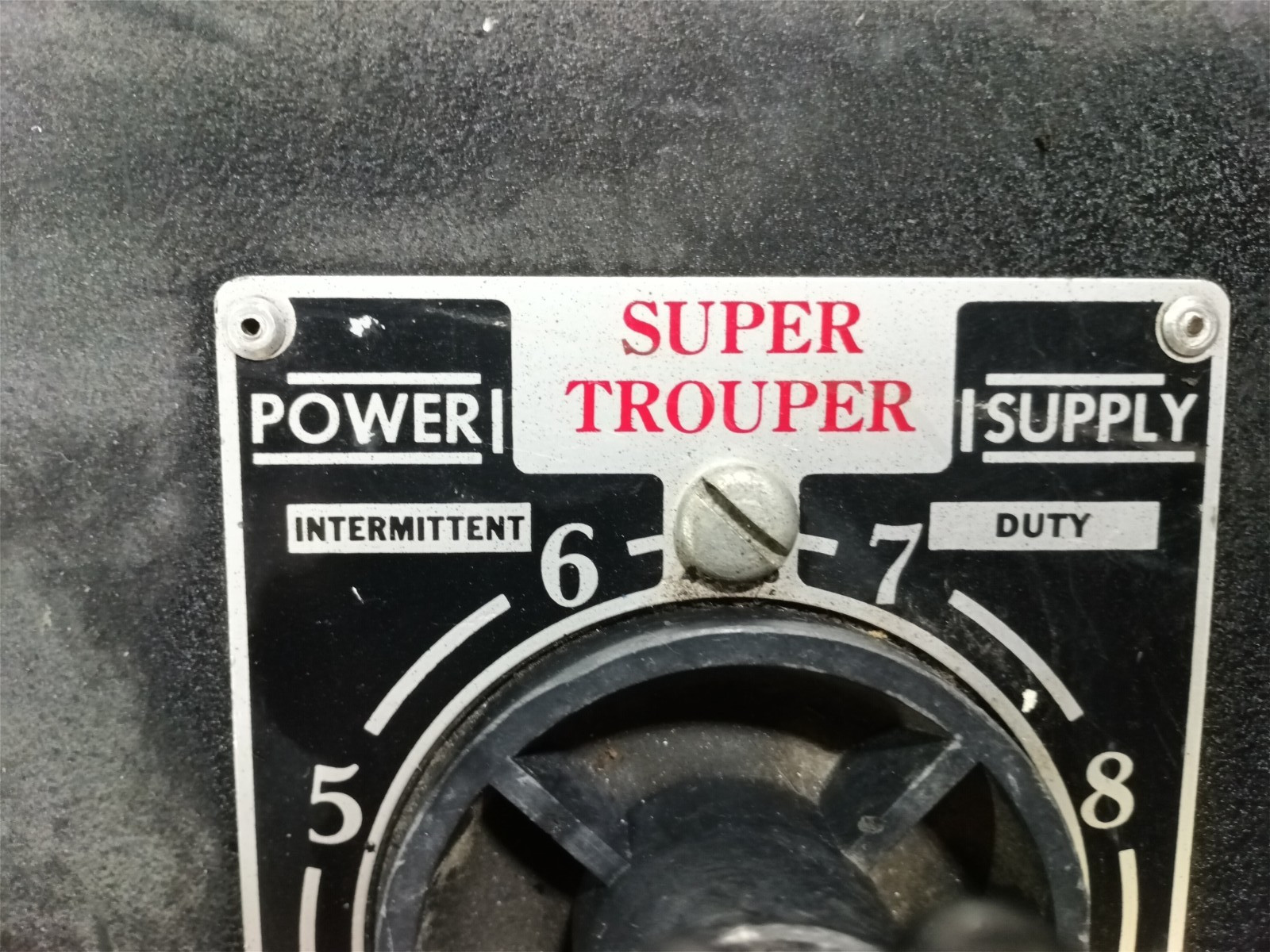 Strong Sycrolite Super Trouper 2 Follow Spot Light, Power Supply, stand, cover