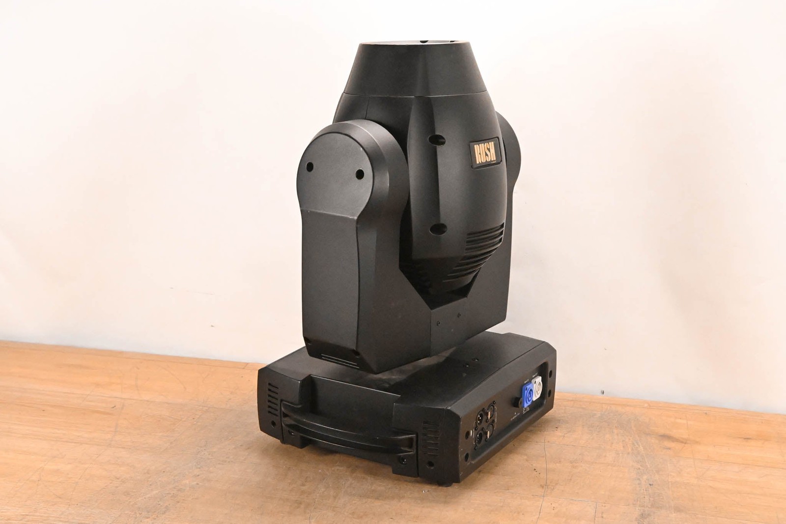 Martin Lighting RUSH MH 1 Profile Professional LED Moving Light CG014PQ