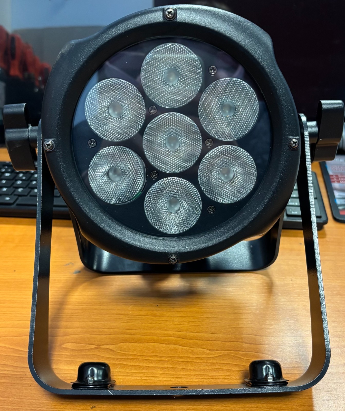 Luxible B PAR 105RGBW 7x15W 25° IP65