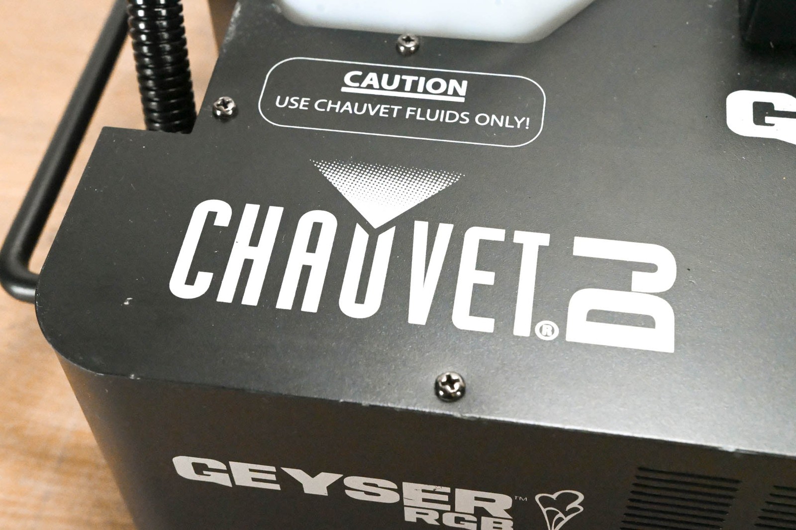 Chauvet Geyser RGB Ver 3 LED Lighting Effect and Fog Machine CG014C4