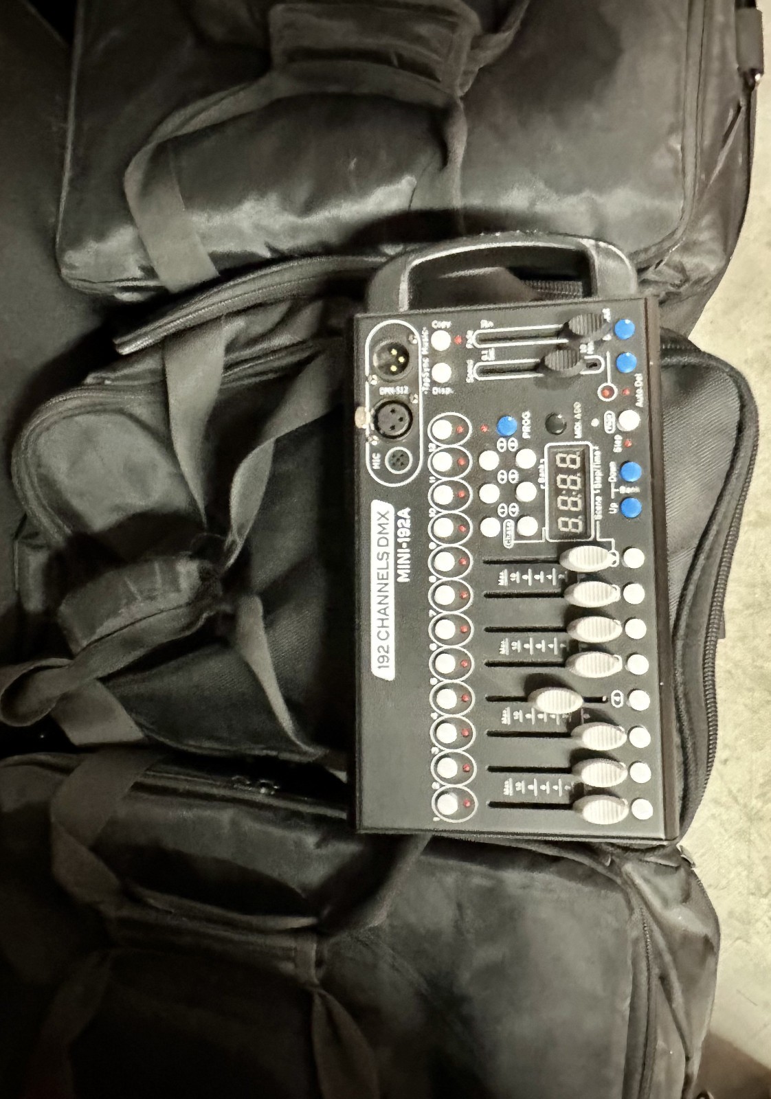 Moving Heads Lighting With Programed Controller