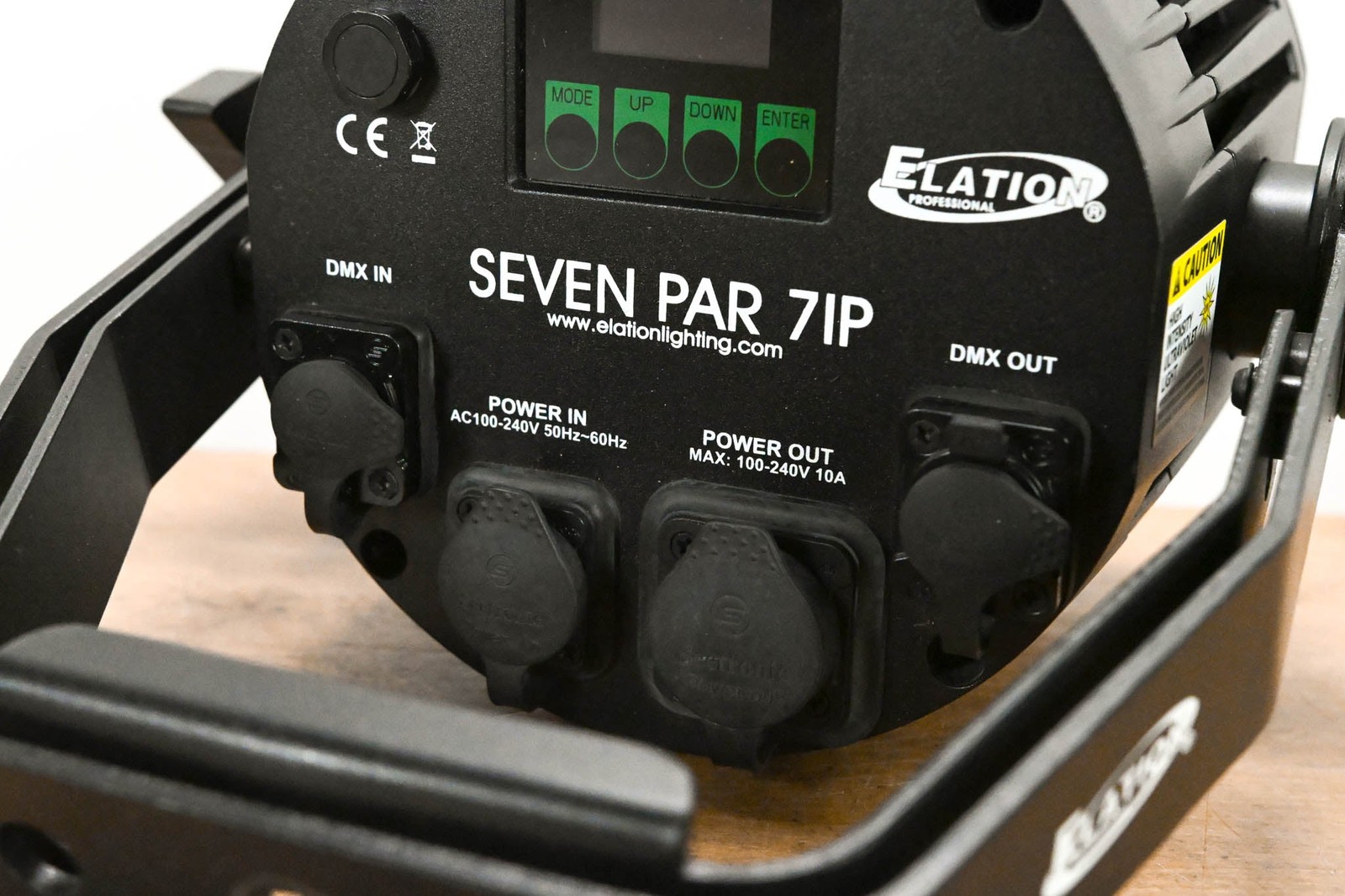 Elation SEVEN PAR 7IP 7-Color LED Par Wash Light (NO POWER CABLE) CG013TW