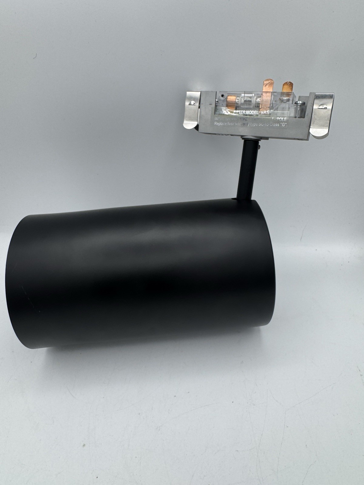 LiteLab M45PAR30 LED Museum Grade Matte Black Fixture and Bonus LiteLab Track