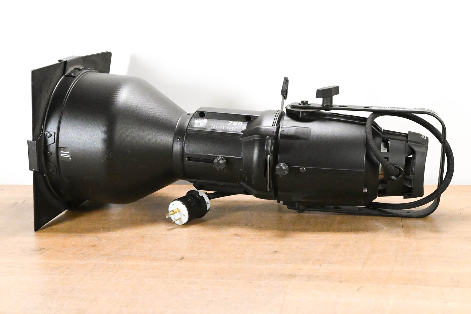 ETC Source Four 750 10 Degree Ellipsoidal Light CG014TZ