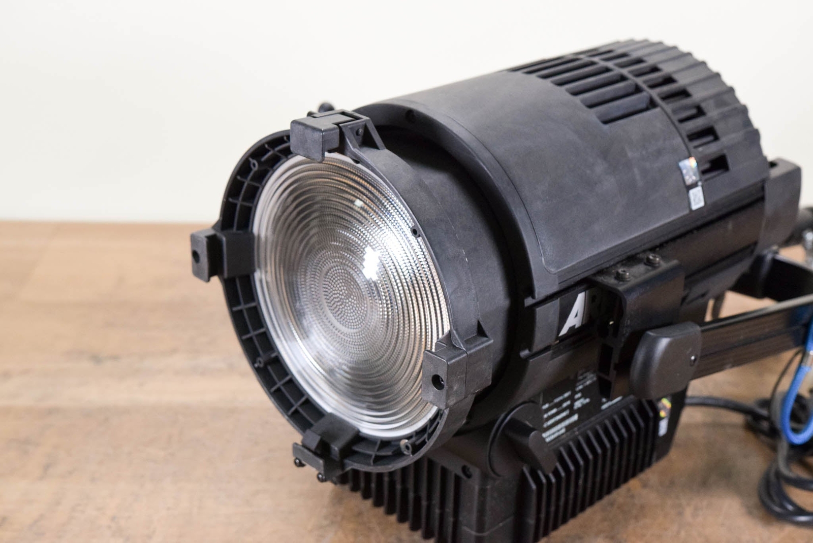 ARRI L7-C LE2 Color LED Fresnel CG00SY6