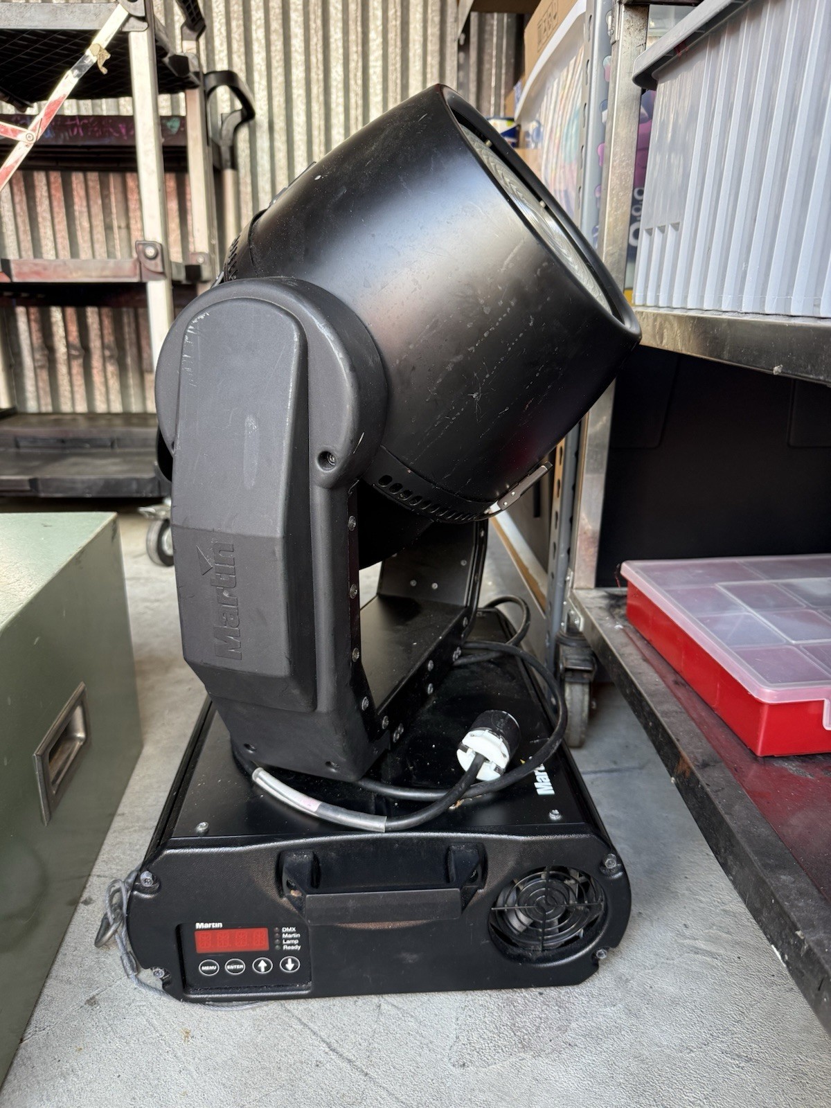 Martin MAC 600 E Moving Head Stage Light DMX Intelligent Lighting Fixture Tested