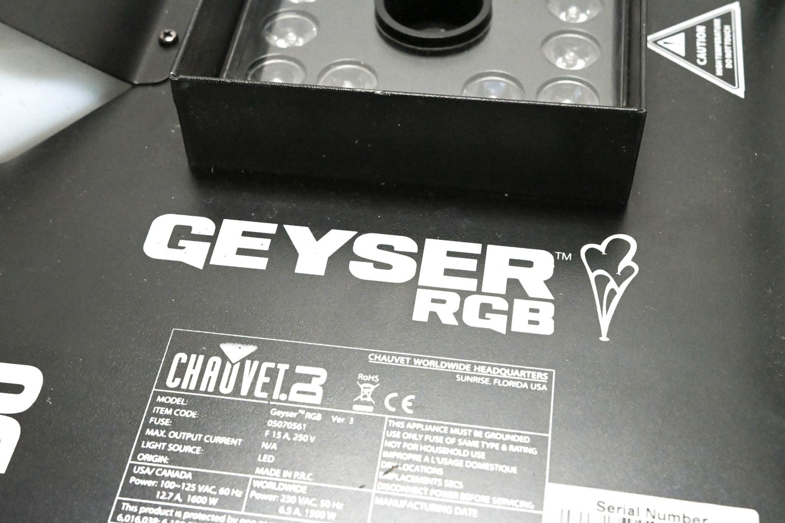 Chauvet Geyser RGB Ver 3 LED Lighting Effect and Fog Machine CG014C4