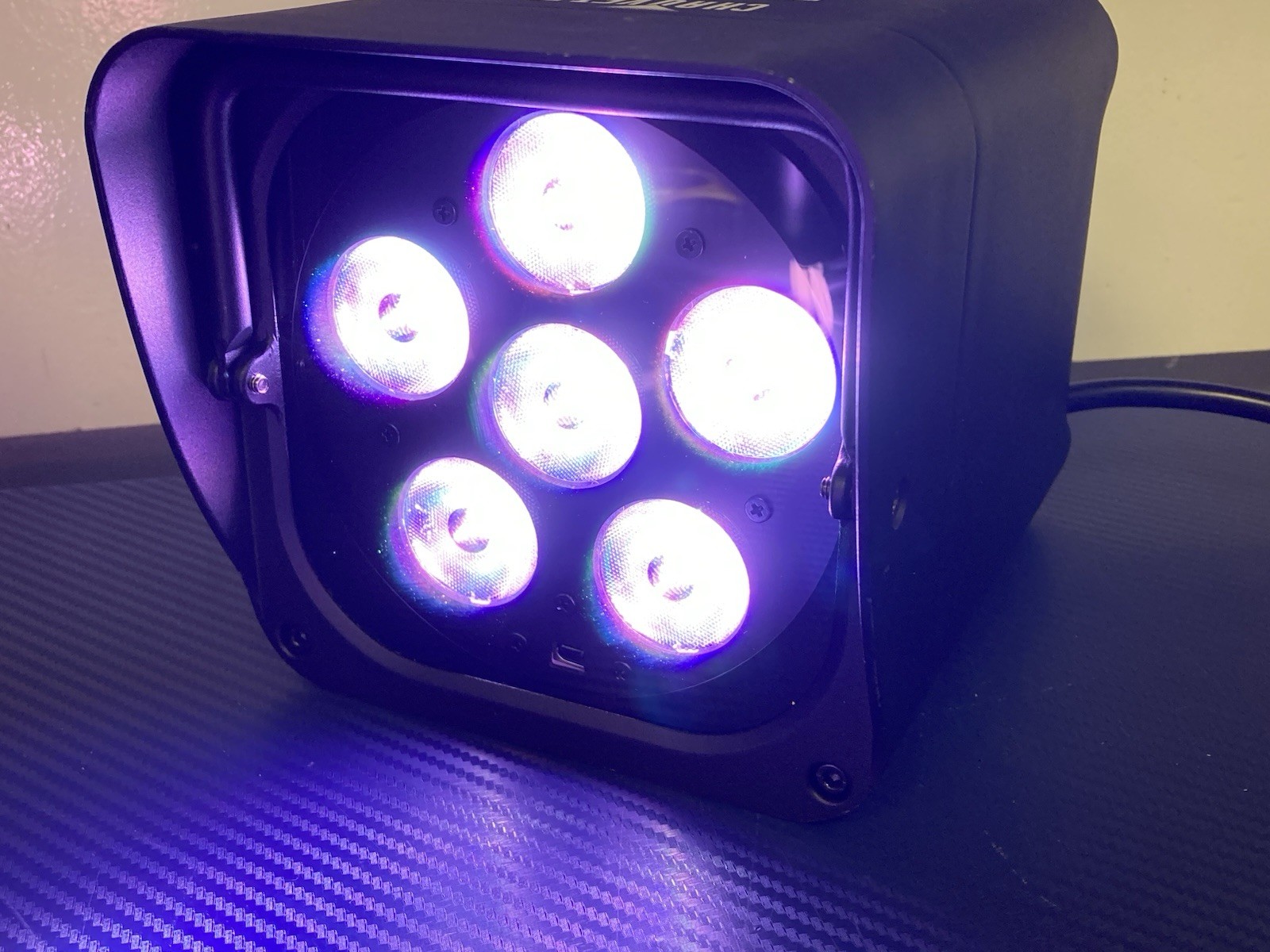 CHAUVET Freedom Par Tri-6 RGB LED Uplight Battery Wireless DJ Light