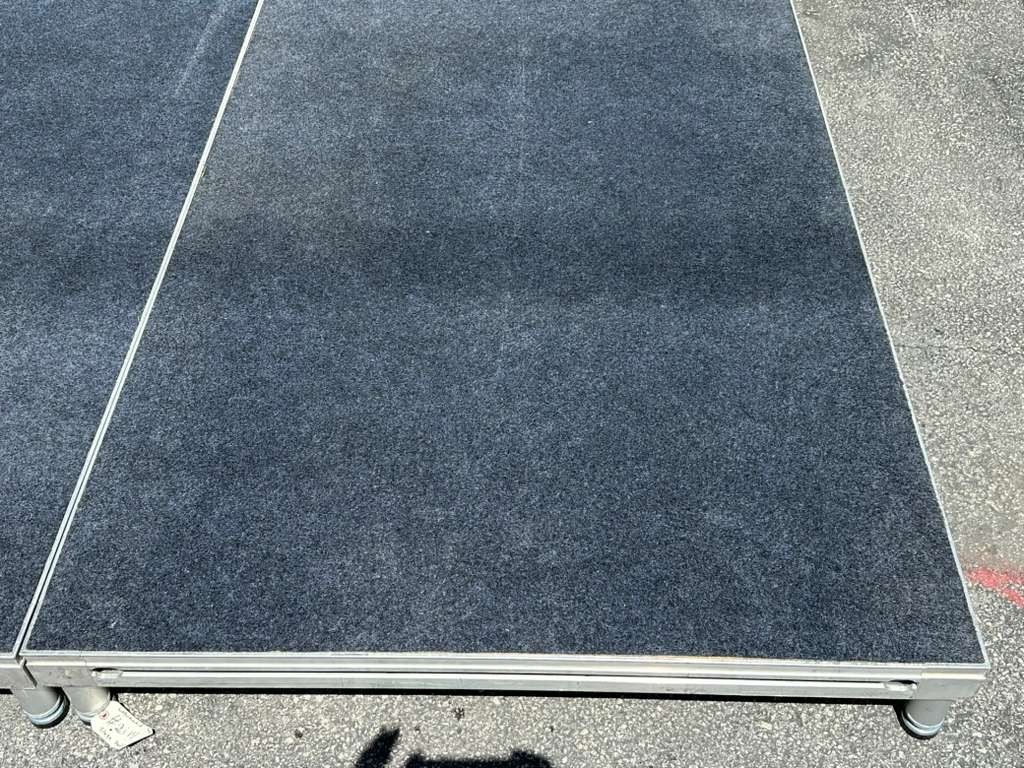UNBRANDED 4X8FT CARPET STAGE DECK #2114 (FOR ONE ONLY)THS