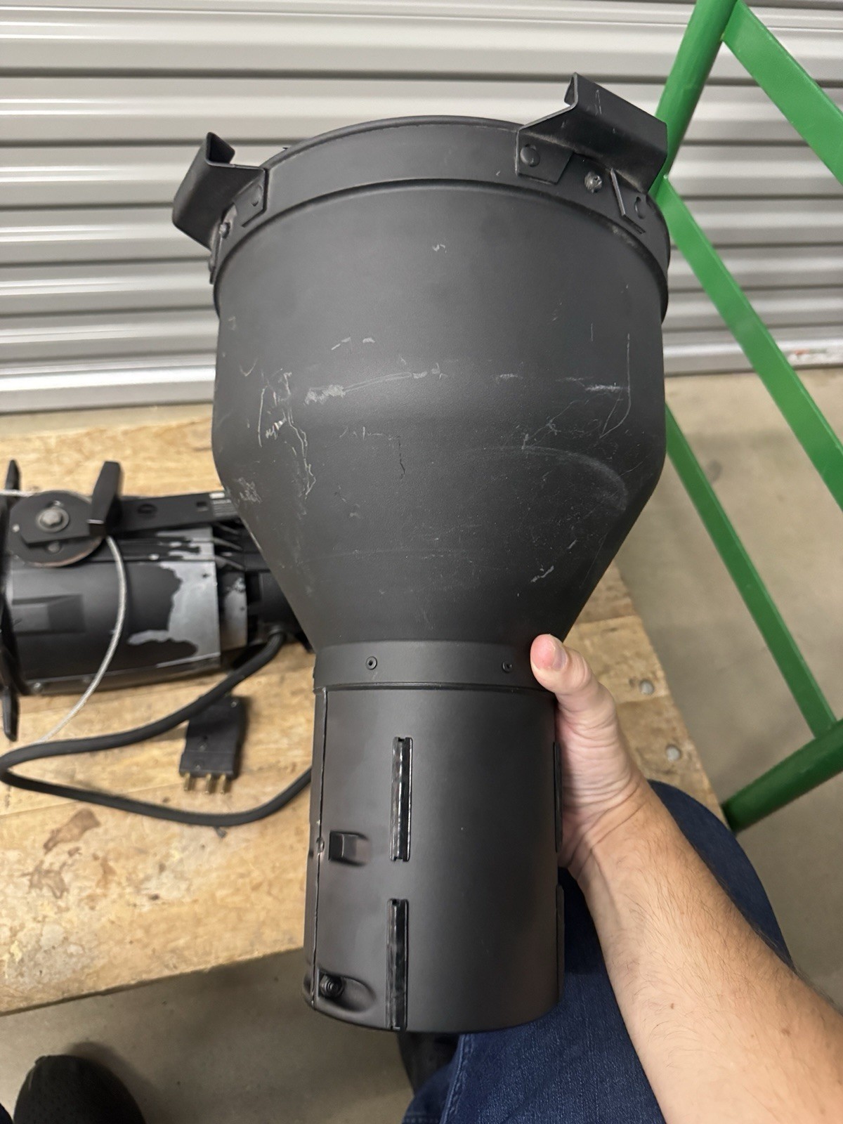 ETC Source Four Ellipsoidal 10° Degree Barrel Lens And Fixture