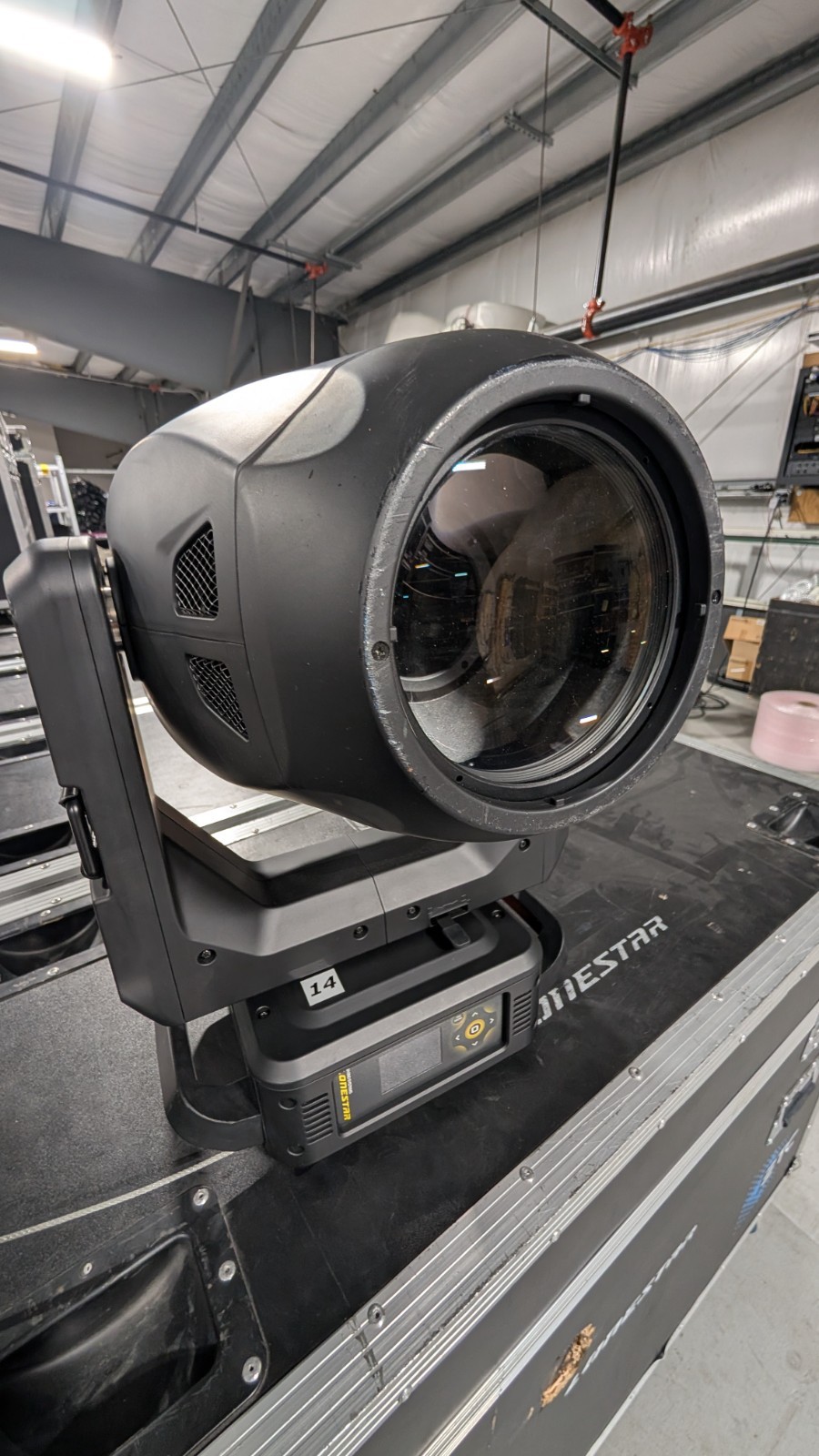 SET OF 3 HIGH END SYSTEMS / ETC LONESTAR LED MOVING LIGHT W/ ROAD CASE
