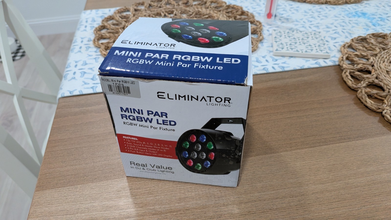 Eliminator Mini Par RGBW LED DMX Par Wash Light For DJ/Stage/Clubs/Bars/Events