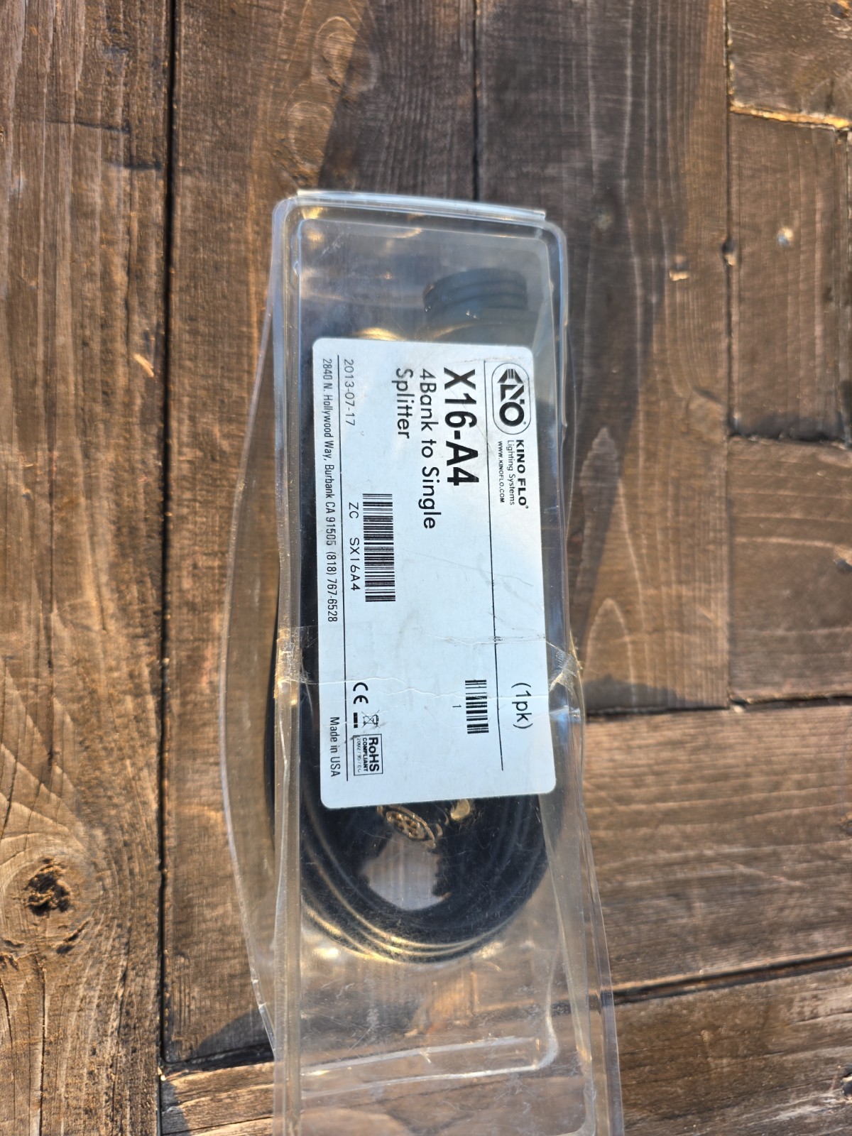 Kino Flo X16-A4 4Bank To Single Splitter
