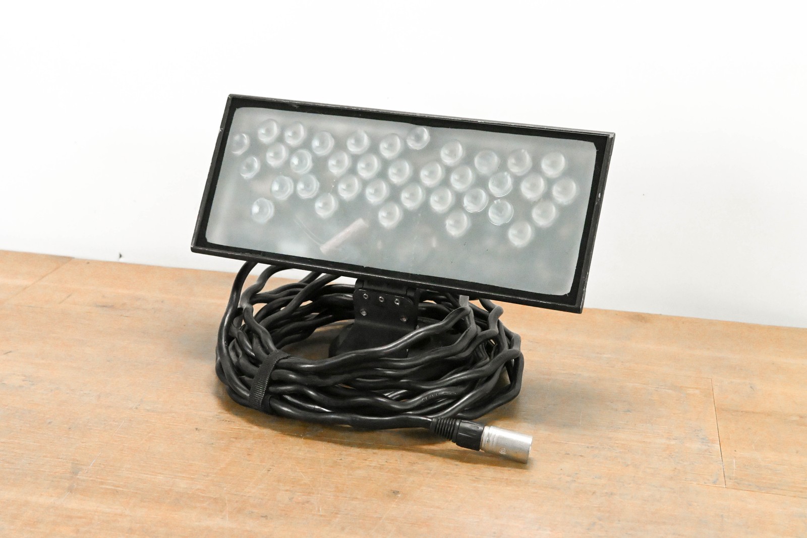 Philips Color Kinetics ColorBlast 12 Wash Light Fixture CG011PY
