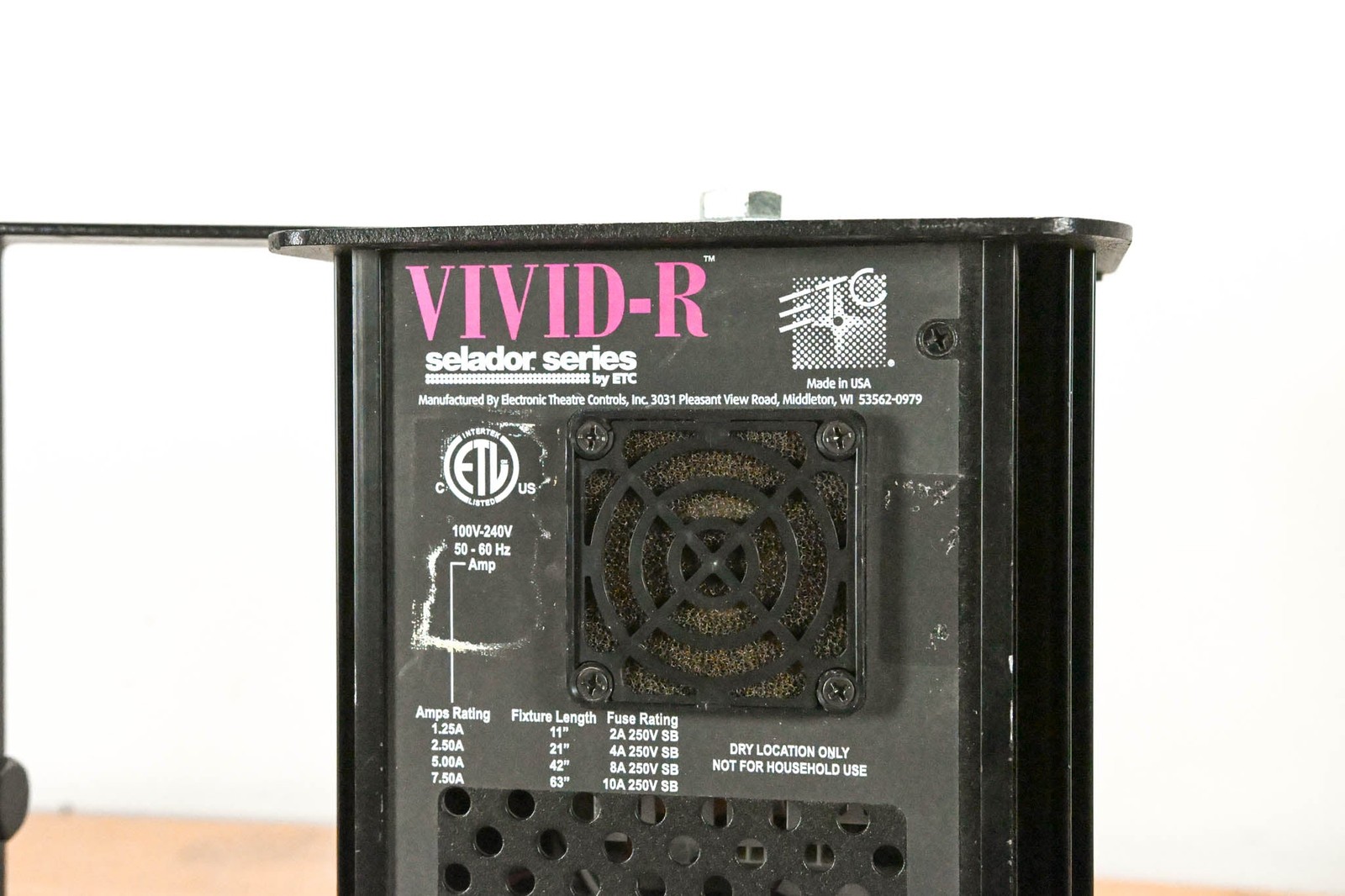 ETC Selador Vivid-R 11-Inch LED Fixture CG014GW