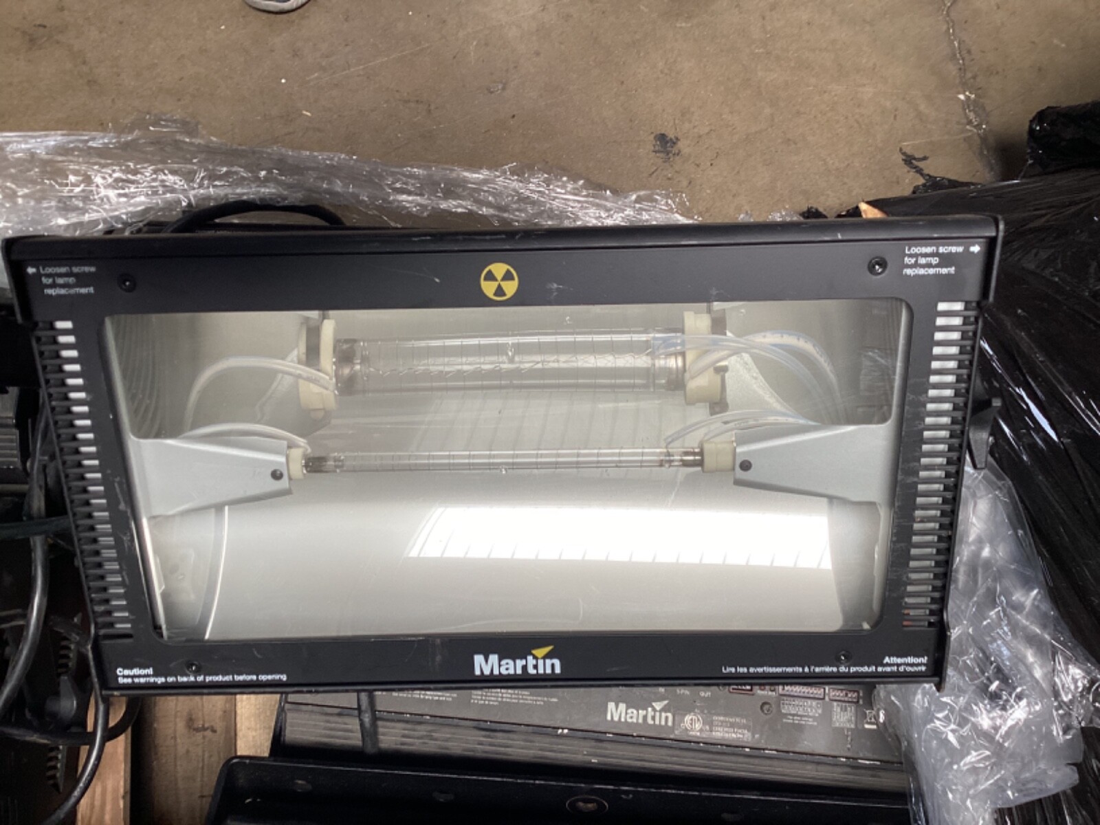Martin Atomic 3000 DMX Strobe Light T20A 250V
