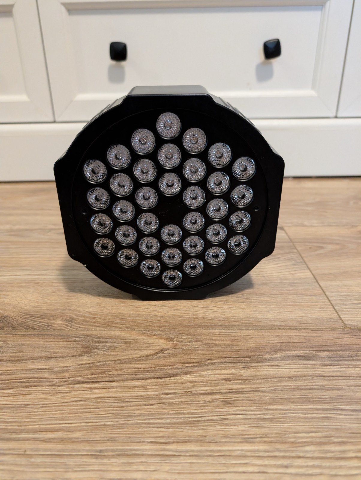36 LED Stage Light DJ Par Light, Rechargable Battery, New, Open Box.