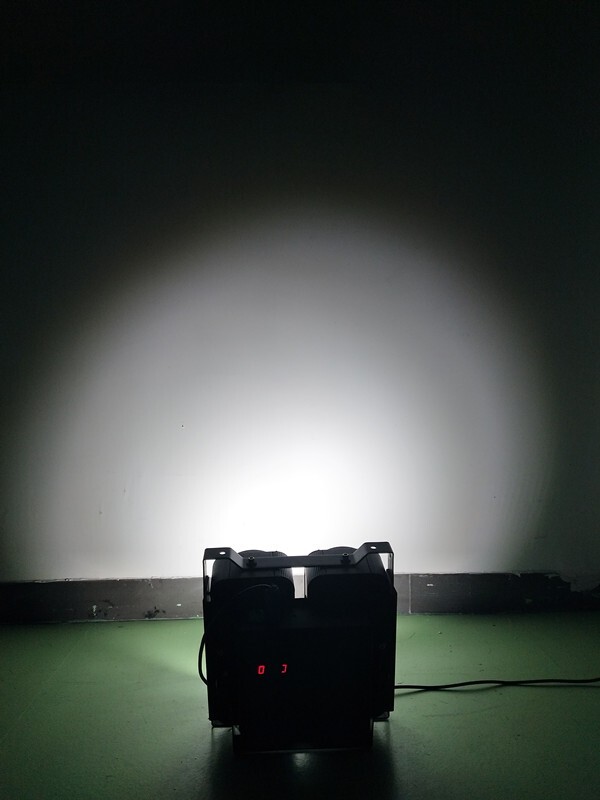 US 4-Eye COB Warm White/Cold White stage Audience Blinder Light DMX512 for show