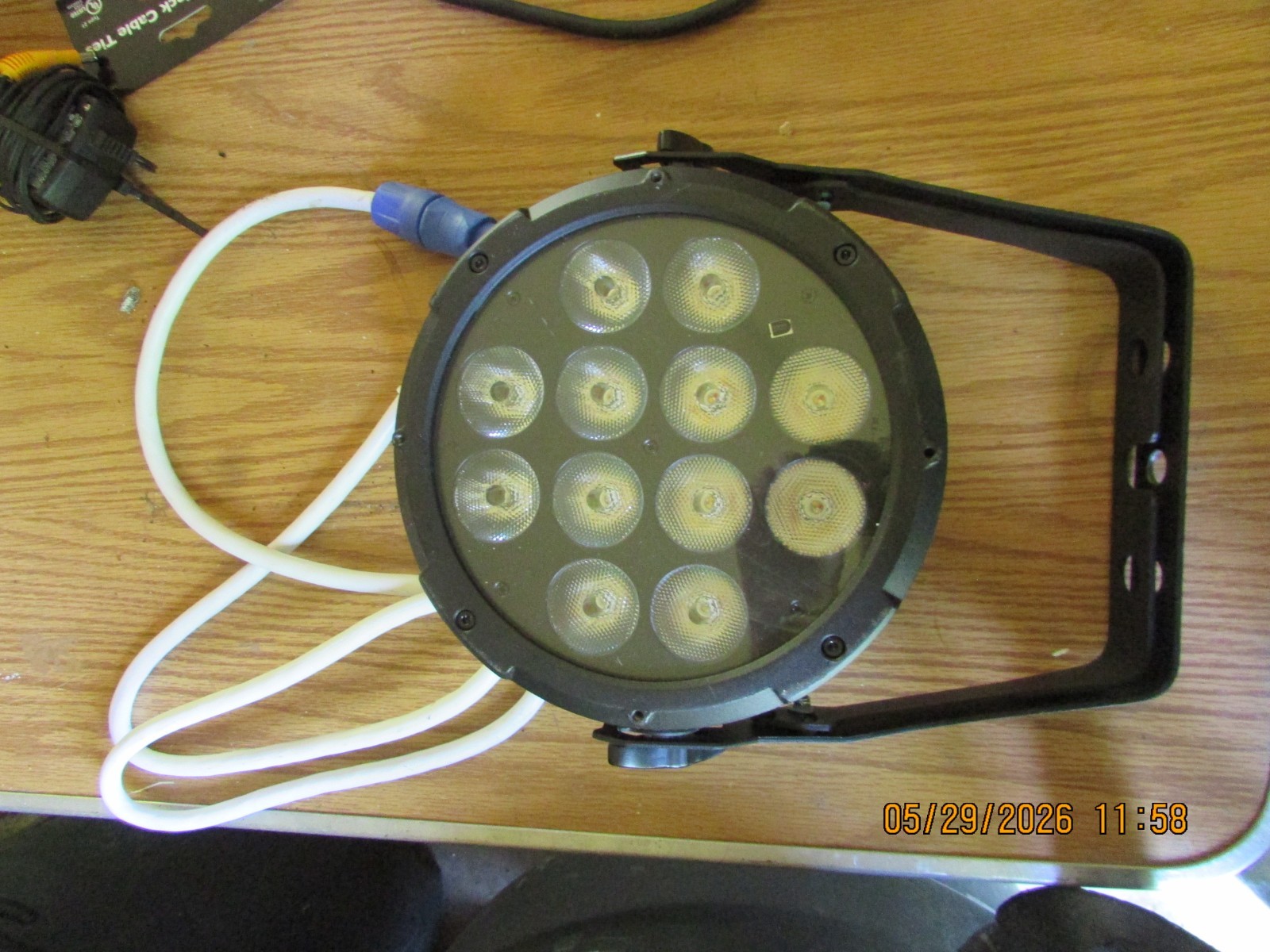 Slimpar Pro W USB By Chauvet 12 LED Multi Color Lighting System For Parts Only