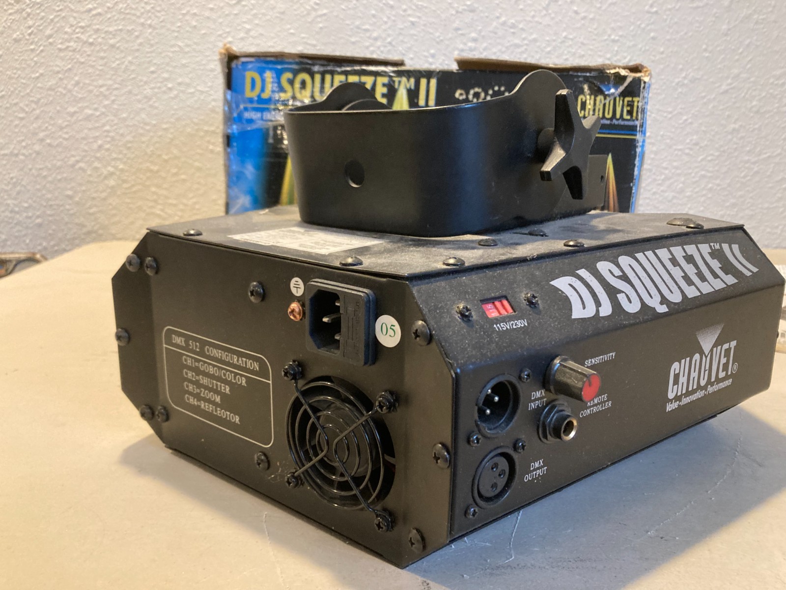 Chauvet DJ Squeeze II High Energy Contractible Gobo Effect Light Fixture Pro