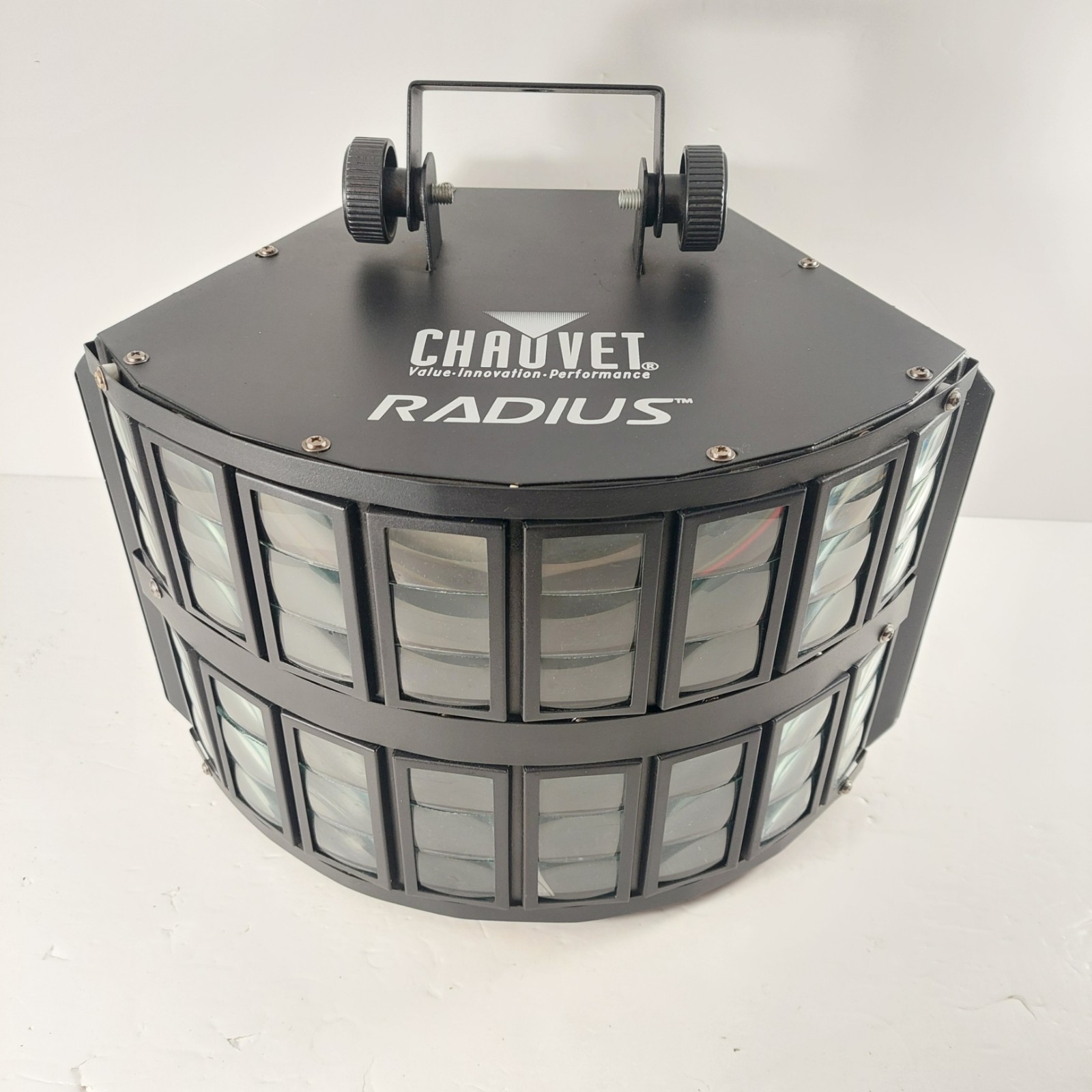 Chauvet Radius 2.0 DJ Light With Bracket & Power Cord , TESTED / WORKS EUC !