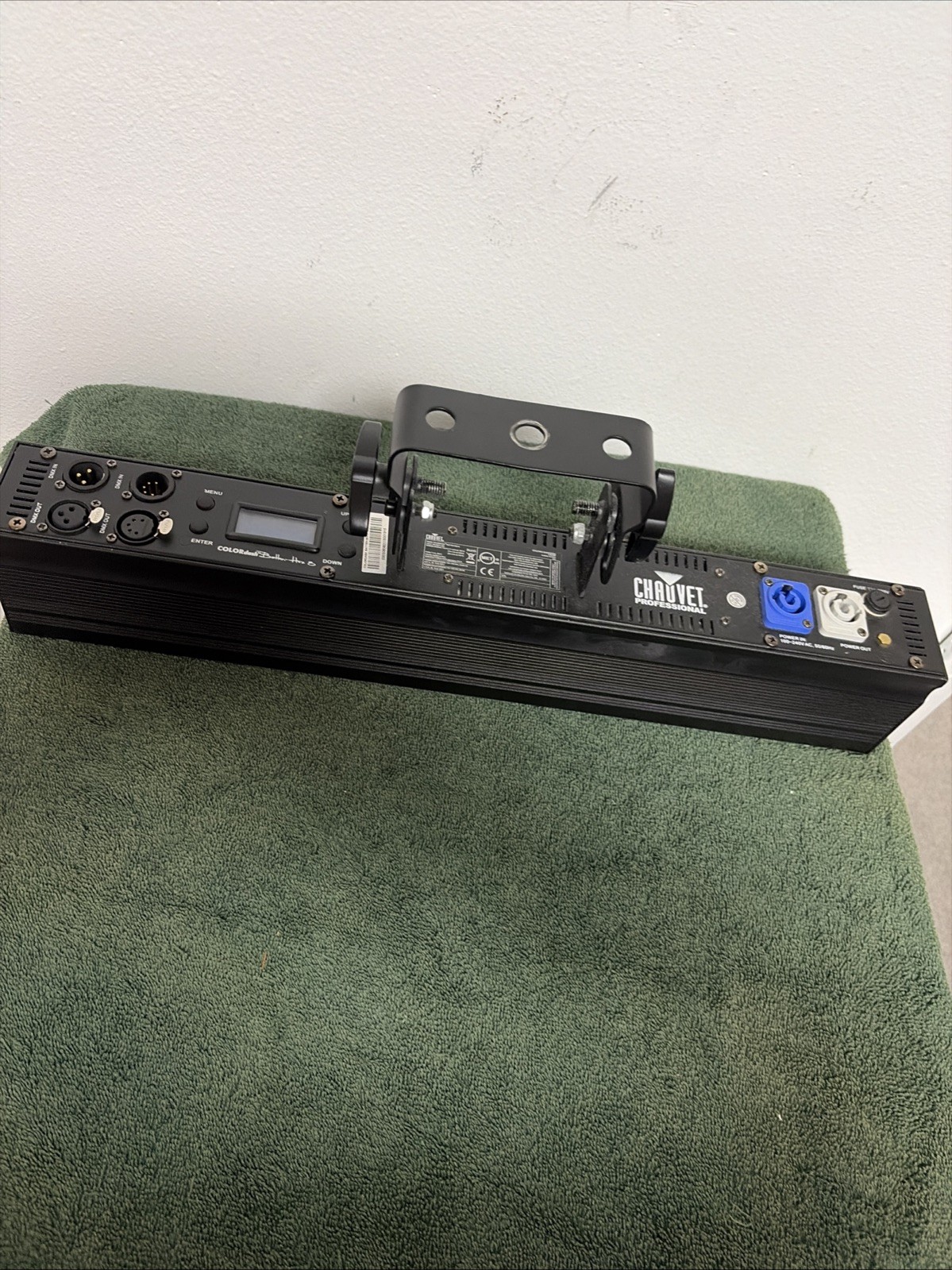 Chauvet Led RGB Professional Color Dash Batten Hex 8 With Power Cord