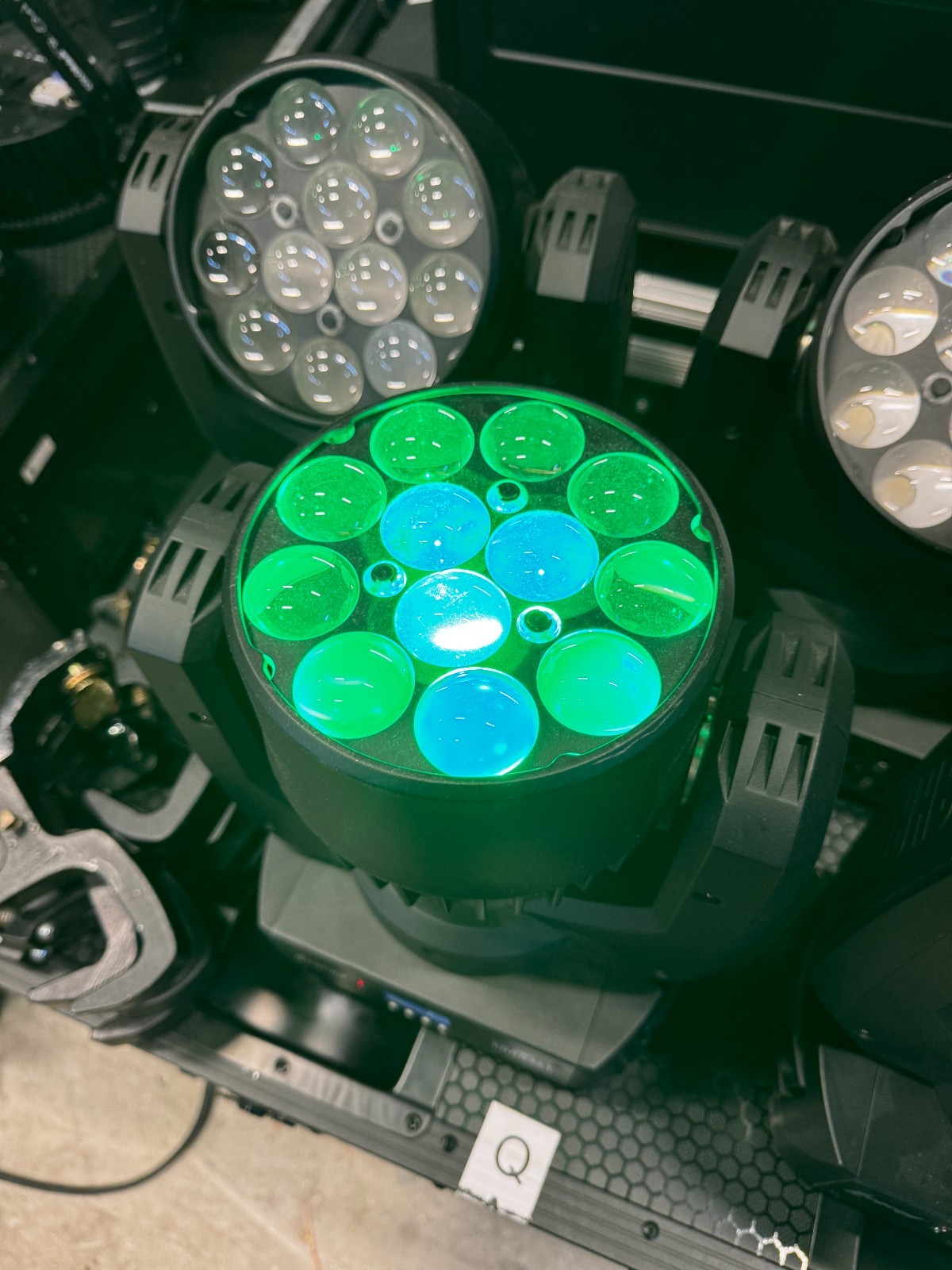 CHAUVET Legend 412z 12x10w Zoom 10-33 Degree LED DMX Wash Aura/R2 Type 8x Availa
