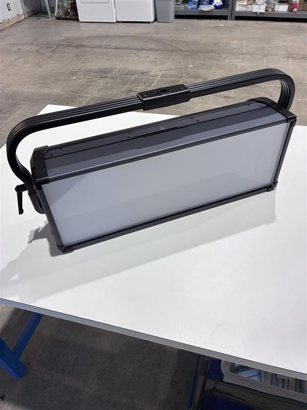 ETC FOS4PL8-RST-AG 8×24 fos/4 Panel, Lustr X8