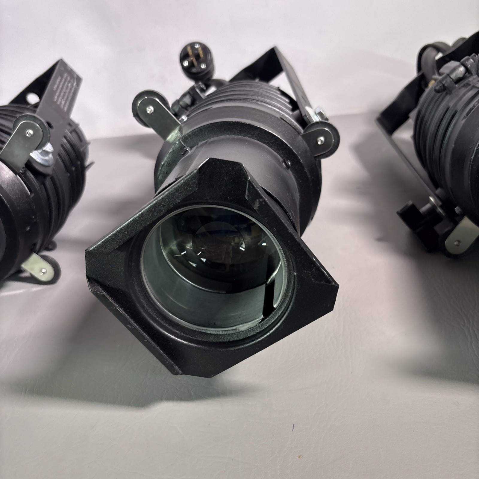 3x ALTMAN 5Q SERIES AXIAL ELLIPSOIDAL STAGE & STUDIO LIGHTING UNIT Ceiling