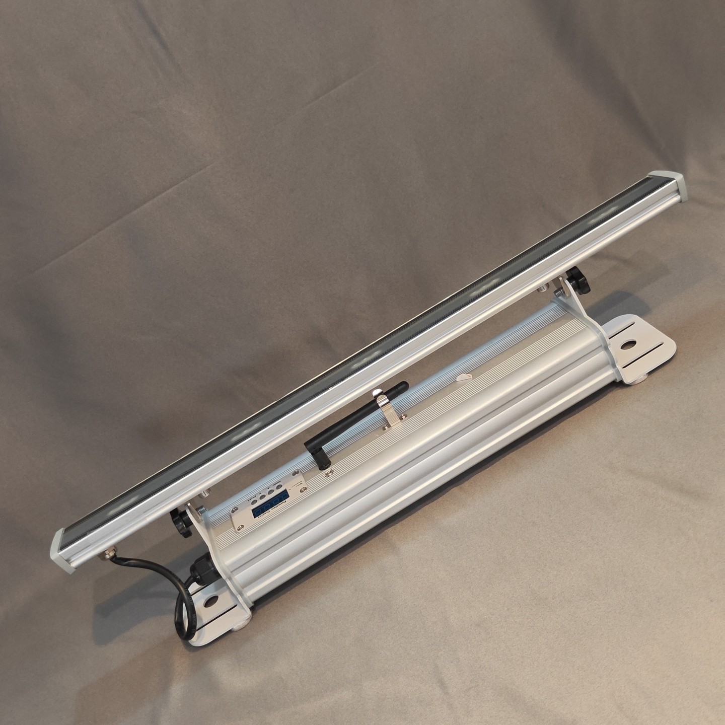 ADJ Wifly Wash Bar 20 inch, DC 12V, 2.0 A