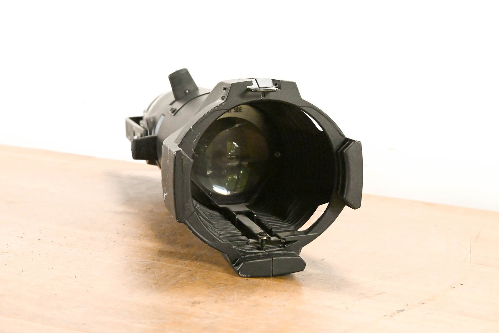 ETC Source Four Jr 25-50 Degree Zoom 575 Ellipsoidal Light CG013FY