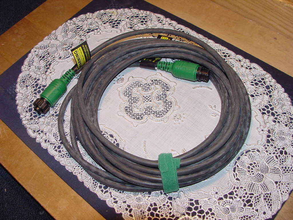 Kino Flo Lighting Sys, SX0425 Single Head Extension Cable, 4Pin Male/Female 25Ft