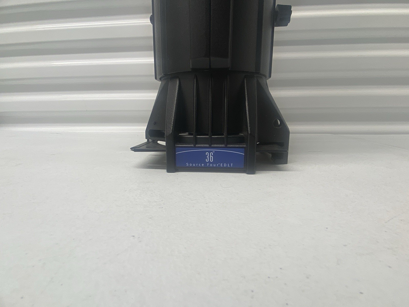 ETC Source Four LED 2 Tungsten HD Complete Fixture- GREAT CONDITION