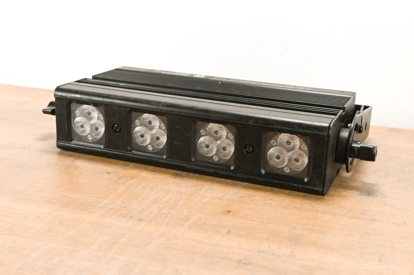 Elation Design LED 36 TRI Brick 12 x Tri Color 3W LED Fixture CG011NY