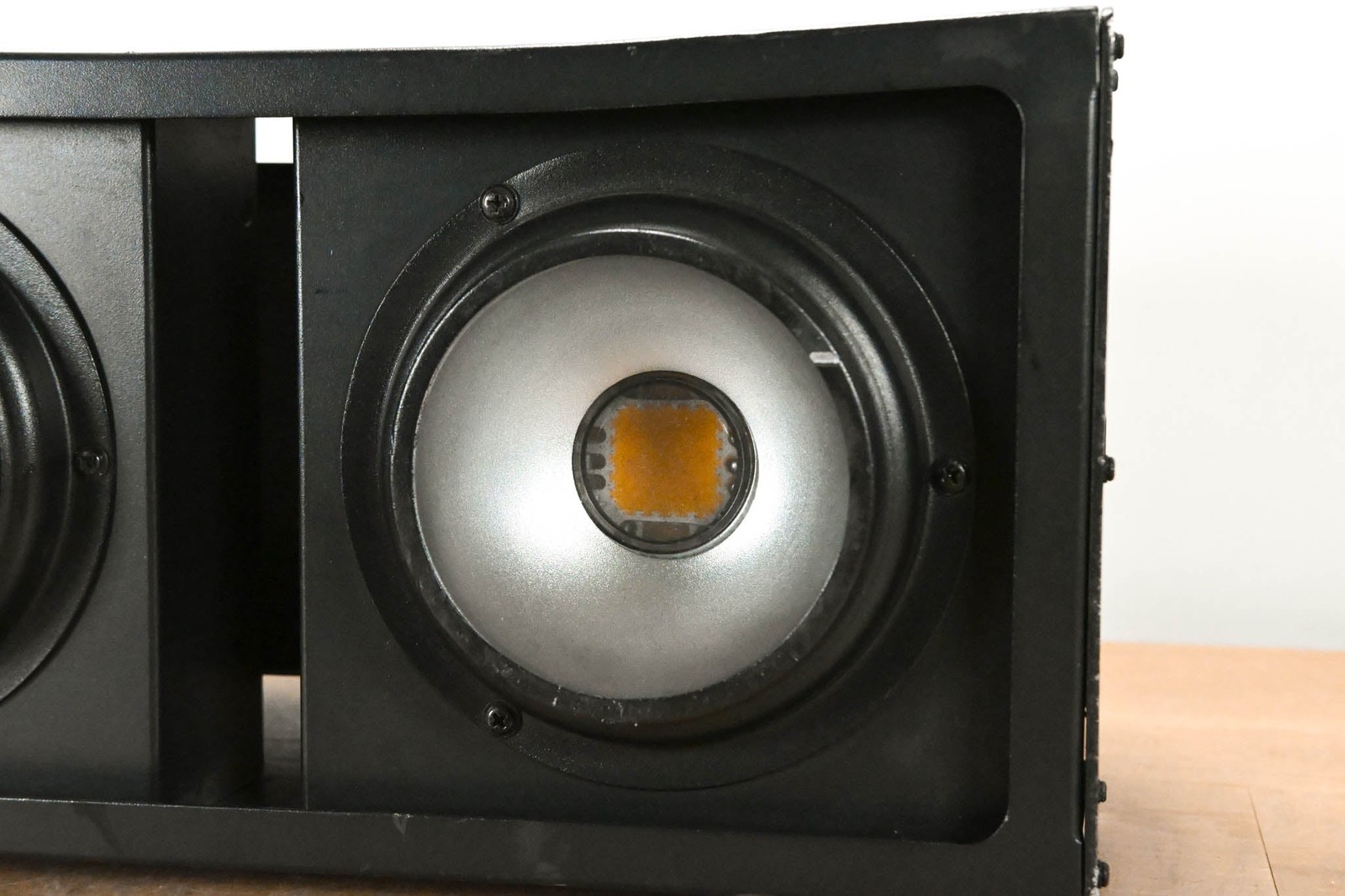 Elation CUEPIX Blinder WW2 2x 100W WW LED Blinder CG0130W