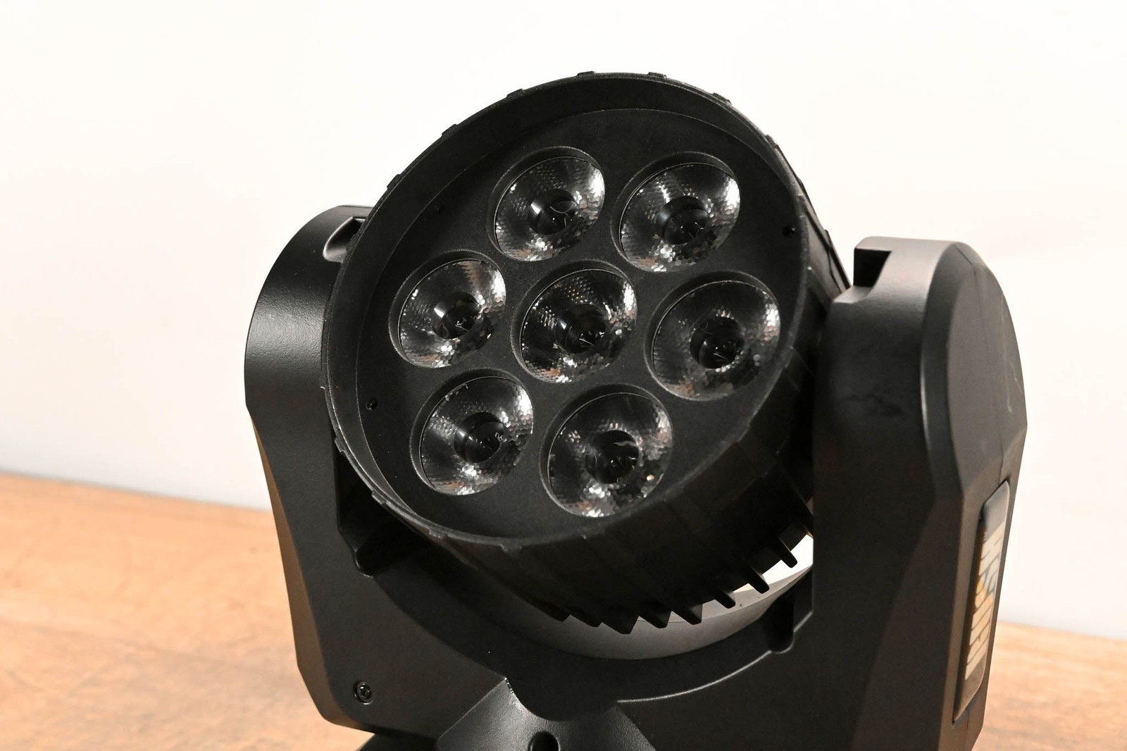 Martin Lighting RUSH MH 2 Wash LED Wash Moving Head Fixture CG01V4F