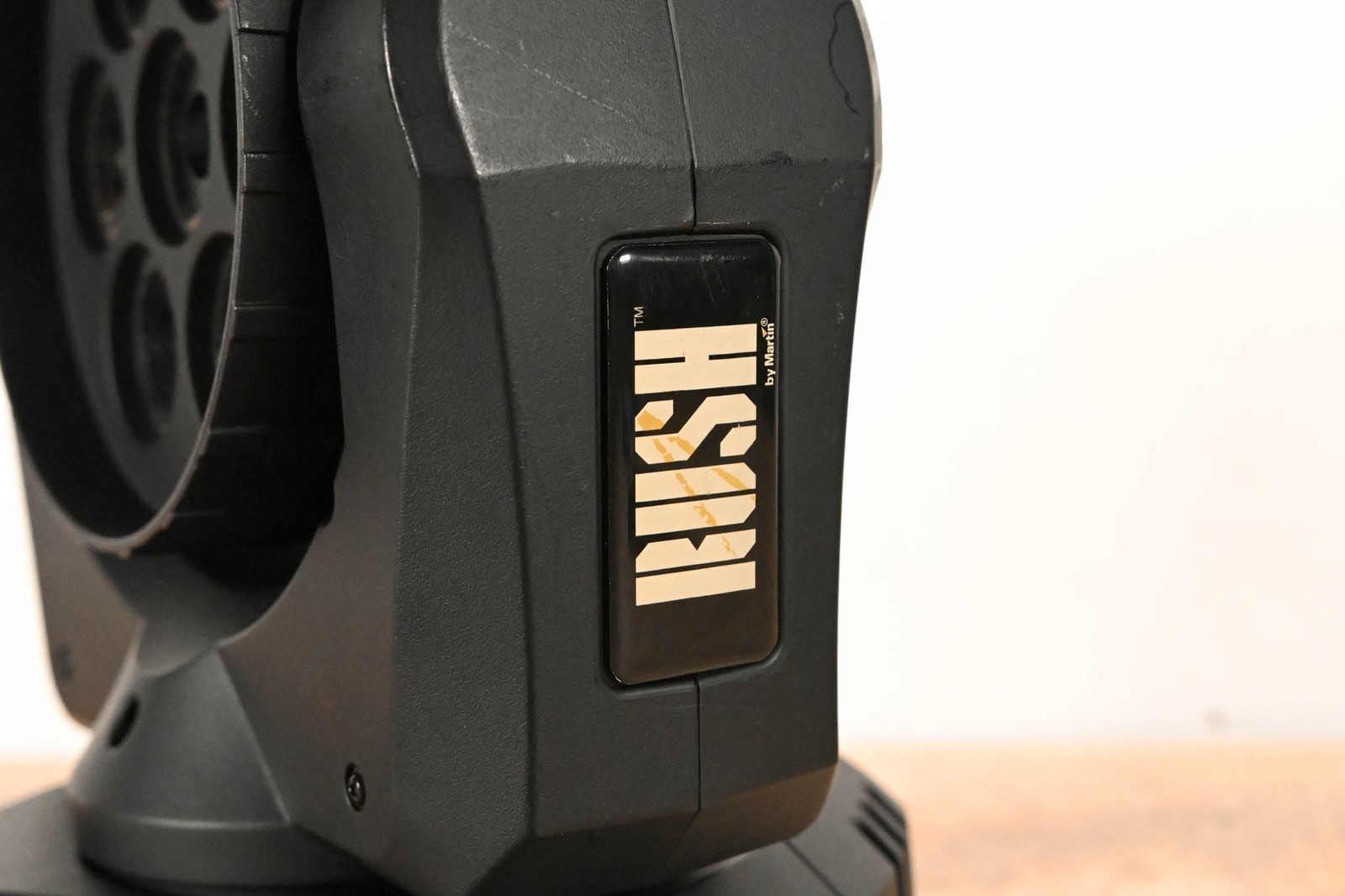 Martin Lighting RUSH MH 2 Wash LED Wash Moving Head Fixture CG01V4K