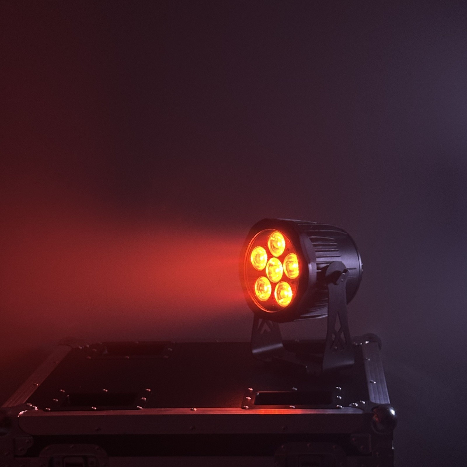 IP65 Outdoor Wireless Battery Par RGBWAUV 6in1 Dj led stage effect light 6X18W