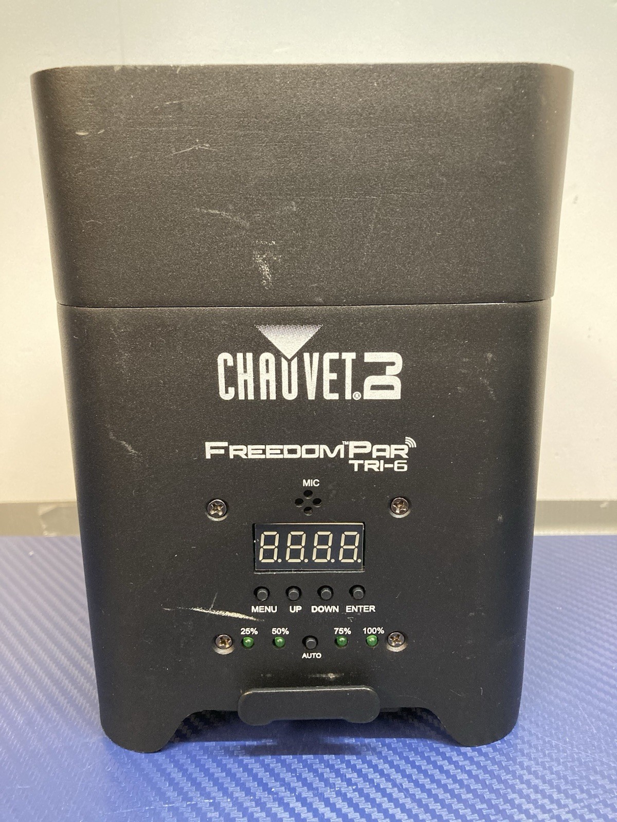 CHAUVET Freedom Par Tri-6 RGB LED Uplight Battery Wireless DJ Light